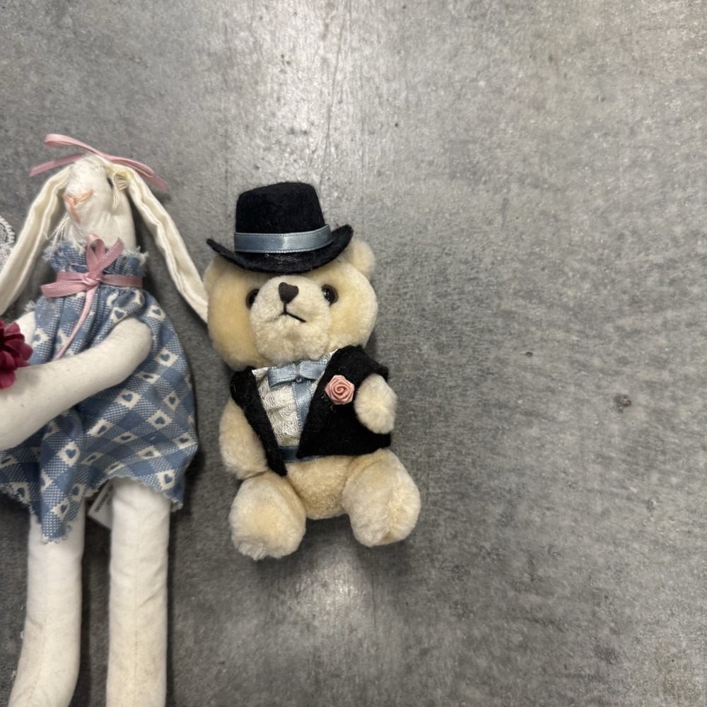 Vintage Commonwealth Wedding Plush Lot Bride Groom Bears Bunny Rabbit 3pc - Picture 2 of 8